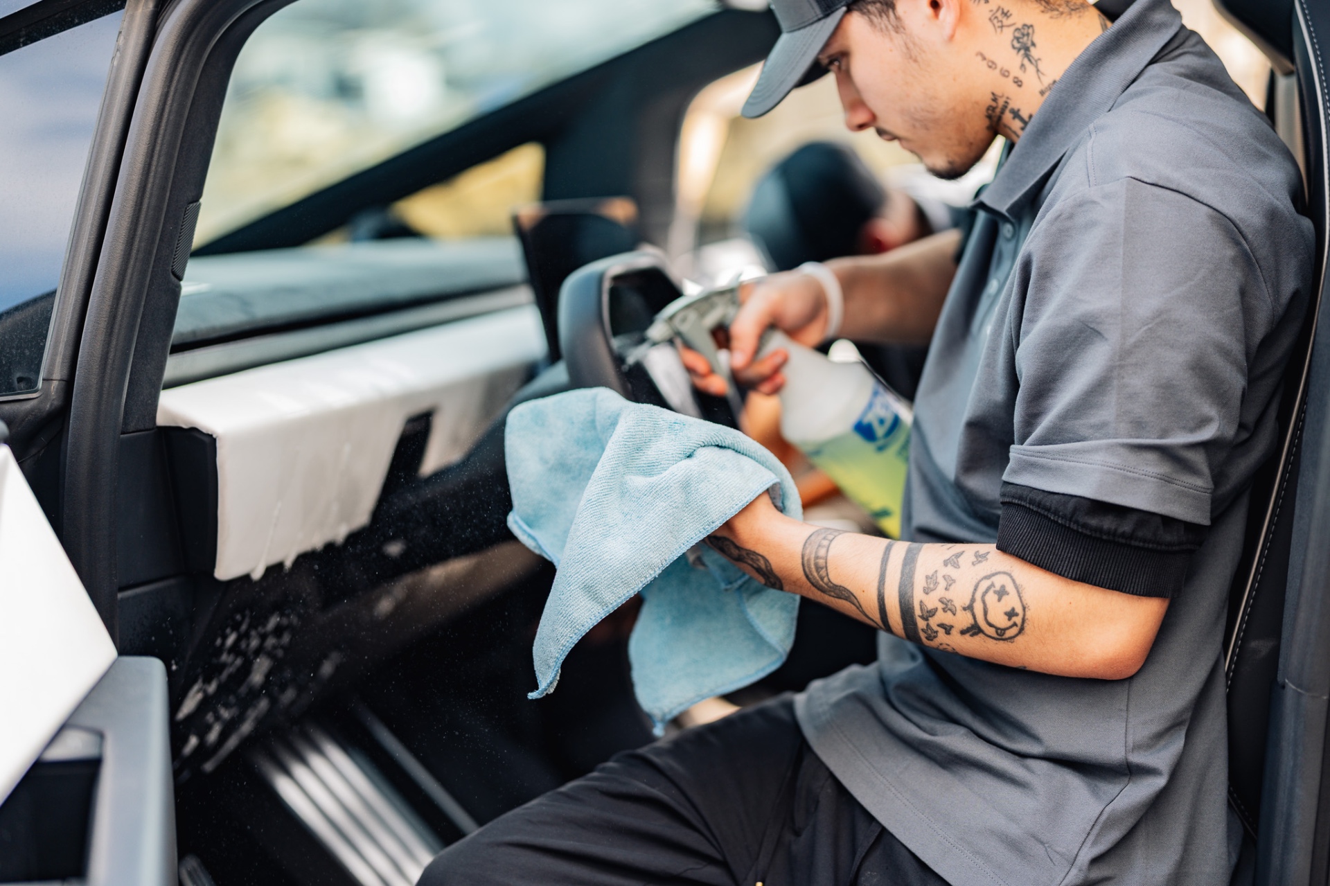 Honeycutt Auto Detailing Interior Deep Clean Nashville Tennessee